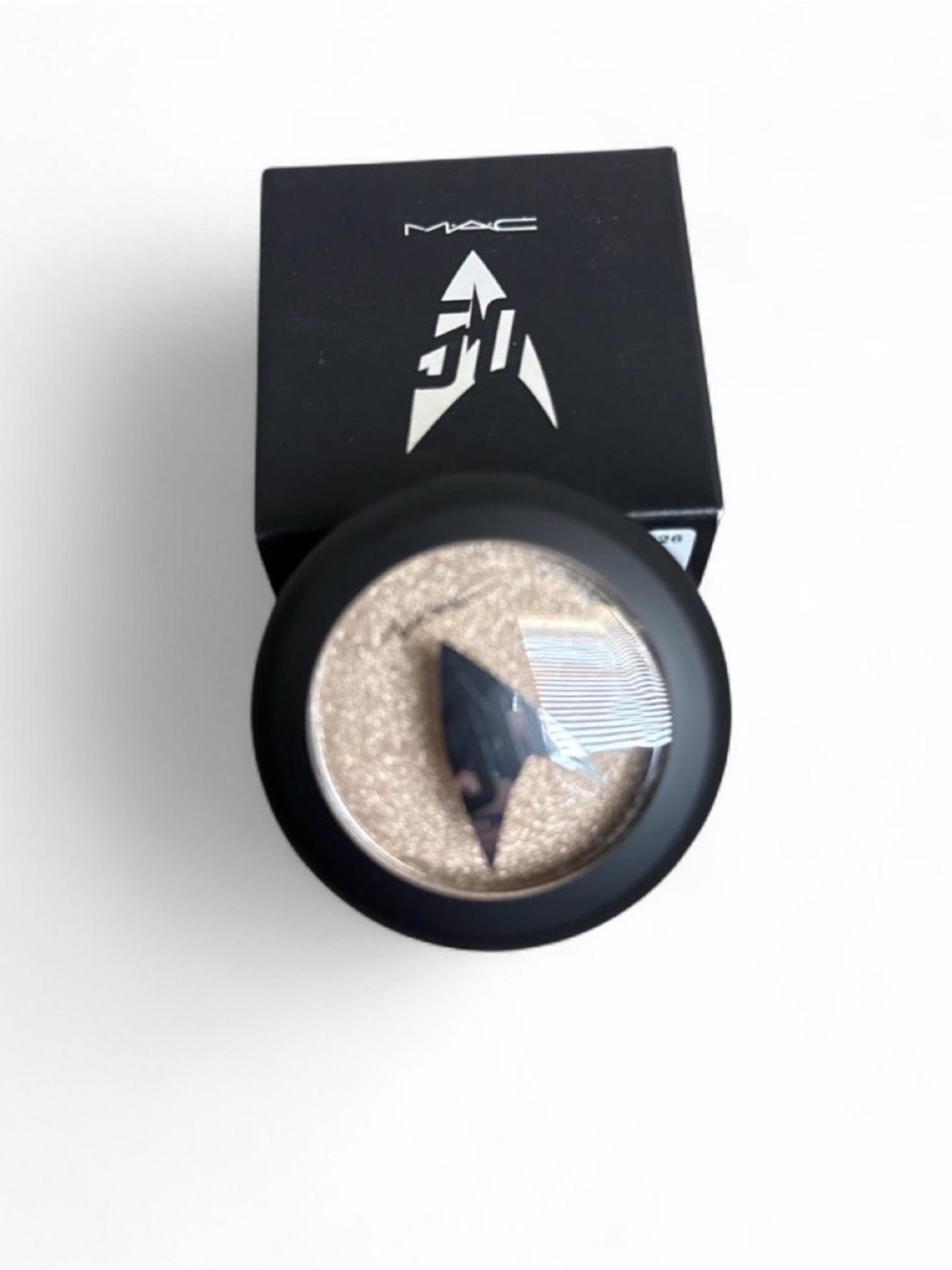 MAC Cosmetics x Star Trek 50th Anniversary - Naked Time